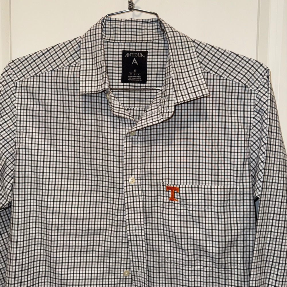Tennessee Volunteers Antigua Shirt Mens M Plaid Long Sleeve Button Down UT Vols